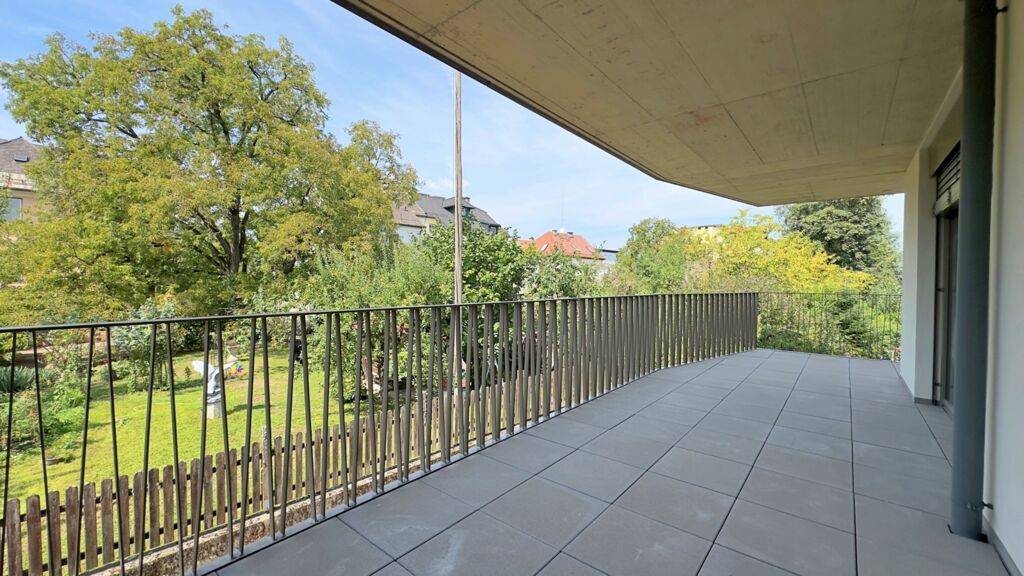 RUHIGER WOHNEN. Top 1/4 | NEUBAU | 3-Zimmer-Wohnung mit Terrasse und KFZ-Stellplatz.