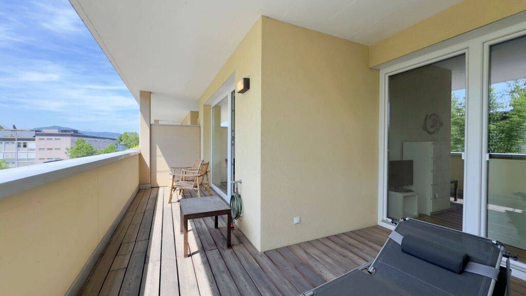 2-Zimmer-Wohnung mit Südterrasse und Tiefgaragenstellplatz in der Koschatstraße.