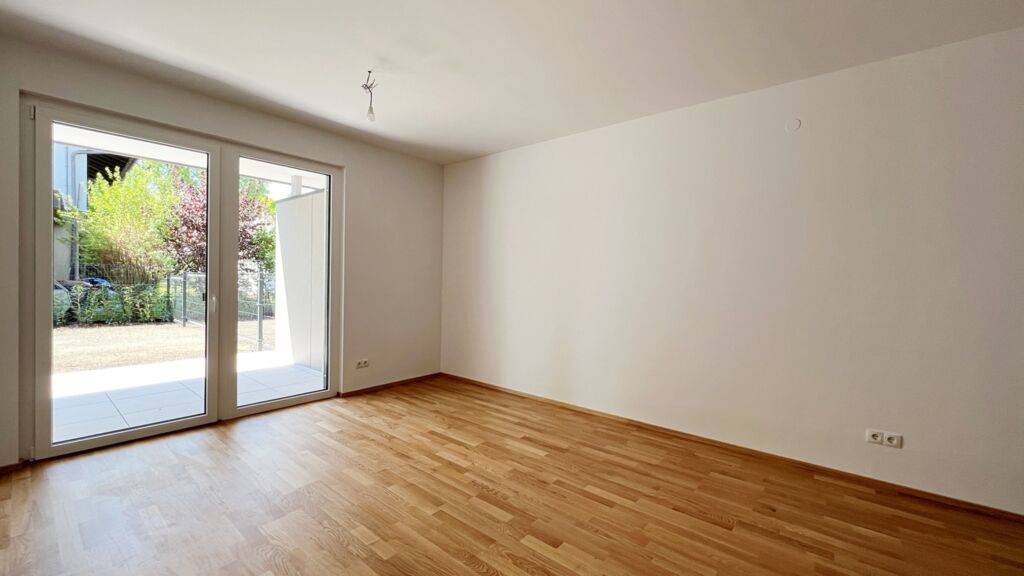 Waidmannsdorf. 2-Zimmer-Gartenwohnung mit Carport in Uninähe.