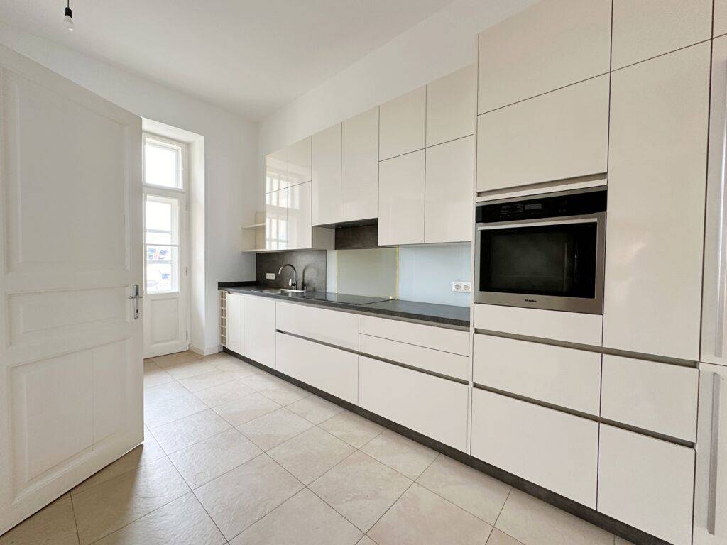 Wunderschöne, historische Wohnung inmitten von Klagenfurt.