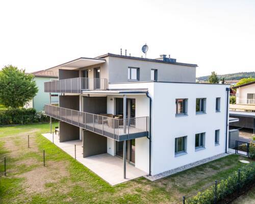 Waidmannsdorf. 2-Zimmer-Gartenwohnung mit Carport in Uninähe.