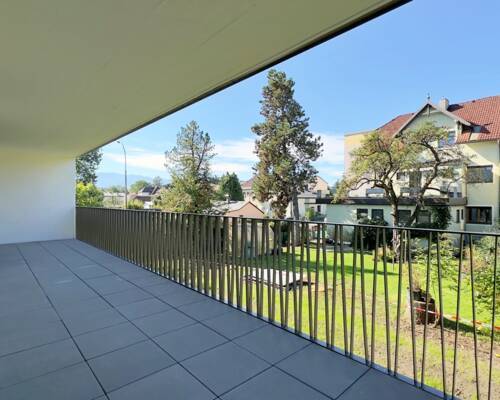 Besichtigungen ab 15.12. Einziehen ab 01.02.26 - 2-Zimmer-Wohnung mit Loggia und KFZ-Stellplatz.