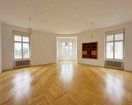 Wunderschöne, historische Wohnung inmitten von Klagenfurt.