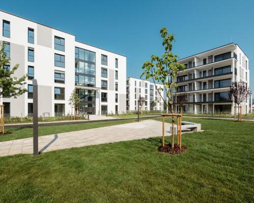 Verfügbar nach Absprache! - UNSEREINS. | NEUBAU | 3-Zimmer-Wohnung mit Westloggia und Tiefgarage.